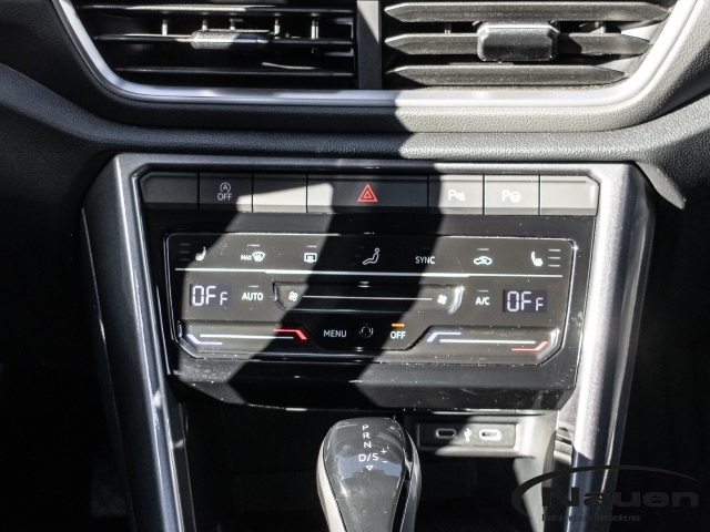 T-Roc 1.5 TSI DSG Style Navi LED ACC Apple CarPlay Android Auto