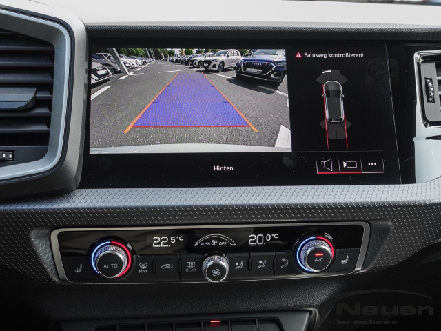 A1 S-line S tronic *NAVI*KAMERA*SHZ*LED*TEMPOMAT*