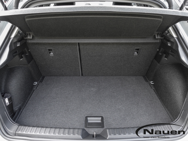 A1 S-line S tronic *NAVI*KAMERA*SHZ*LED*TEMPOMAT*