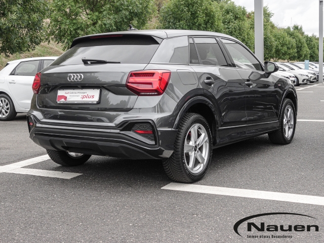 Q2 S-line 35 TFSI S-tronic *ALLWETTER*MATRIX*KAMERA*