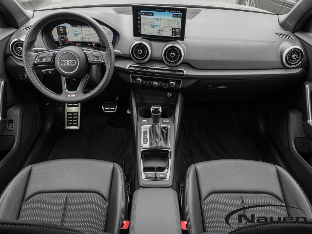 Q2 S-line 35 TFSI S-tronic *ALLWETTER*MATRIX*KAMERA*