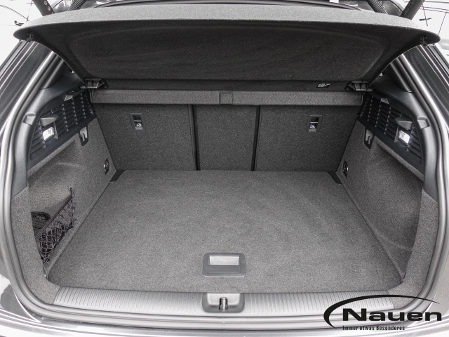 Q2 S-line 35 TFSI S-tronic *ALLWETTER*MATRIX*KAMERA*