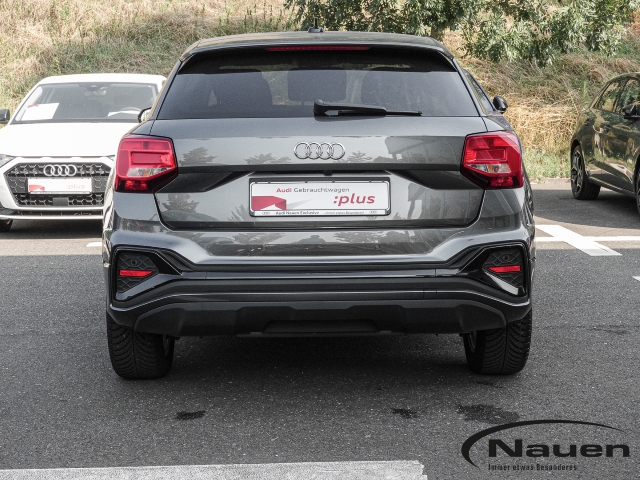 Q2 35 TFSI S tronic S-line Digitales Cockpit Soundsystem LED El. Heckklappe Apple CarPlay