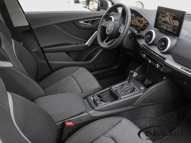 Q2 35 TFSI S tronic S-line Digitales Cockpit Soundsystem LED El. Heckklappe Apple CarPlay