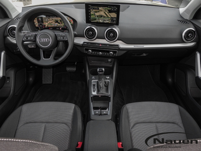 Q2 35 TFSI S tronic S-line Digitales Cockpit Soundsystem LED El. Heckklappe Apple CarPlay