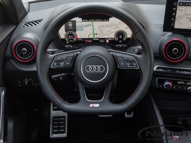SQ2 quattro *Matrix*MMI Navi*Pano.*Sonos*