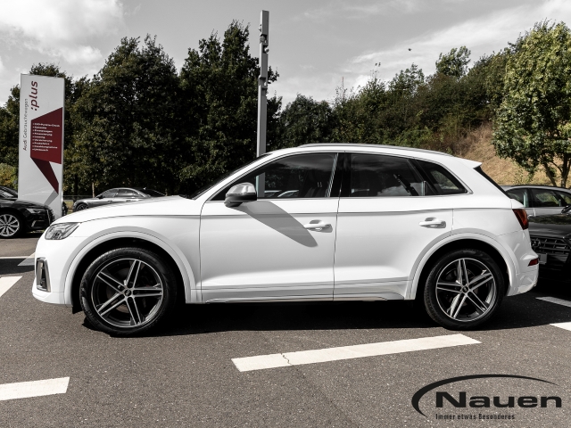 SQ5 3.0 TDI q NAVI KAMERA VC SHZ