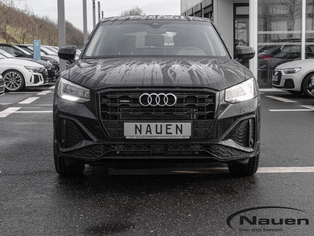 Q2 40 TFSI S-line quattro ACC, LED, Kamera, Navi