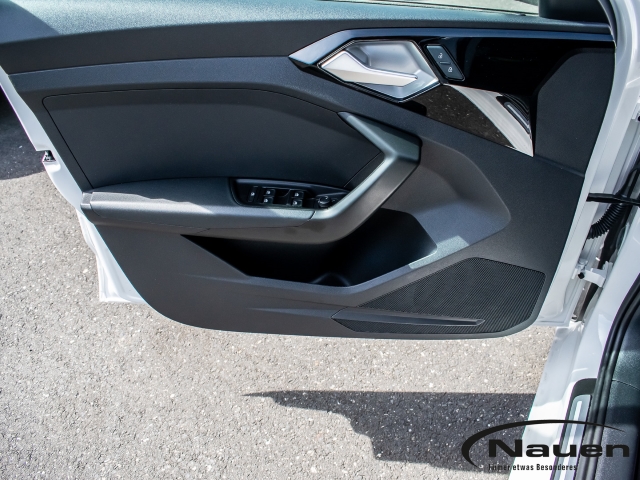 A1 Sportback 25 TFSI S-tronic *mtl. 169,- 1,99%*