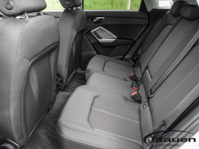 Q3 35 TFSI S-tronic AHK,ACC,OPTIK,INTERFACE