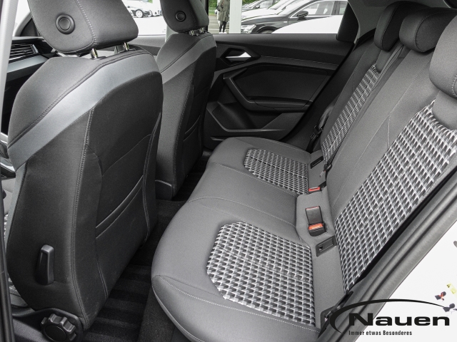 A1 Sportback 25 TFSI S-line *Leasingrate 274,-