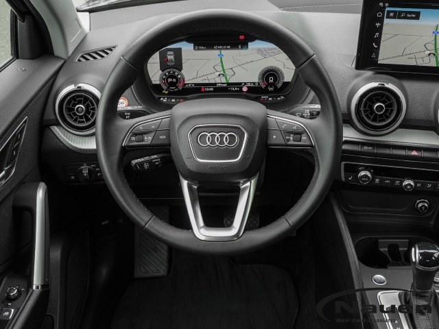 Q2 35 TFSI S-tronic S-line ALLWETTER,INTERFACE,LED