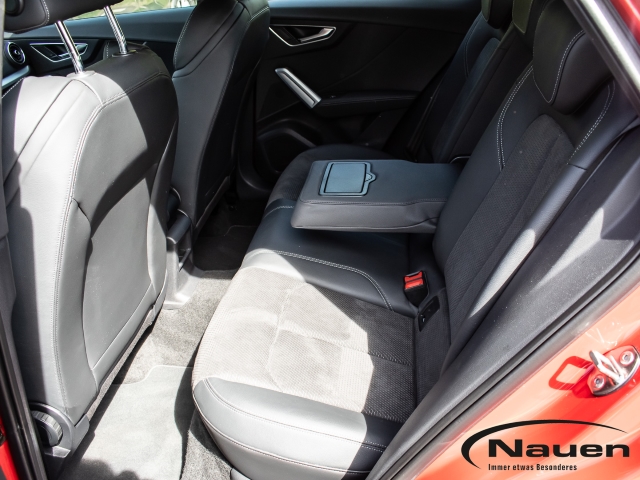 SQ2 2.0 TFSI quattro Navi Leder Soundsystem LED