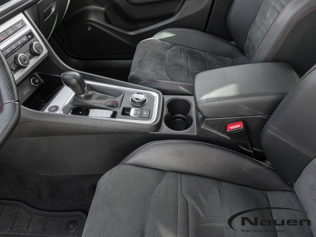 Ateca FR 4Drive 2.0 TDI AHK Navi Digitales Cockpit 360 Kamera