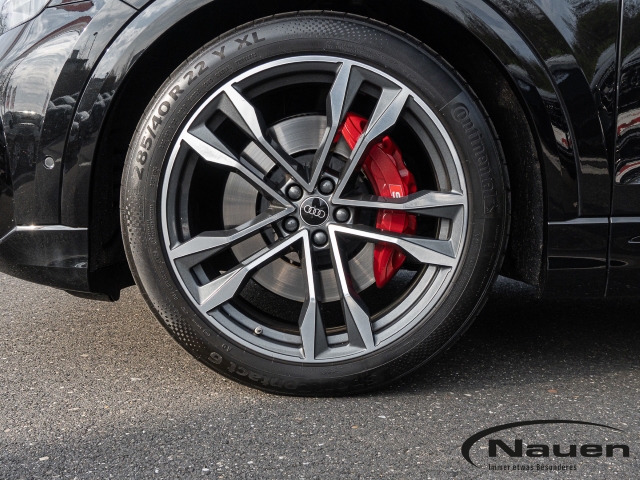 SQ8 4.0 TFSI *PANO*STAND.HZG.*RAUTE ROT*B&O*HUD*