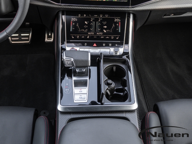 SQ8 4.0 TFSI *PANO*STAND.HZG.*RAUTE ROT*B&O*HUD*