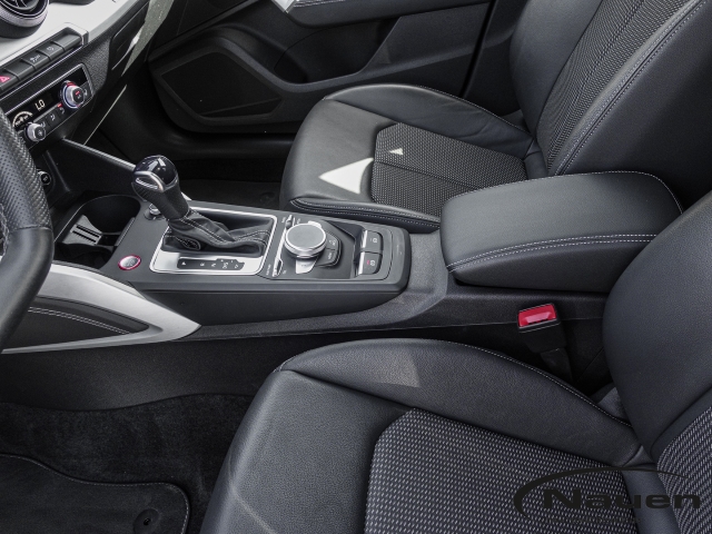SQ2 2.0 TFSI S-tronic Pano, Optik, VC, Matrix, Kamera