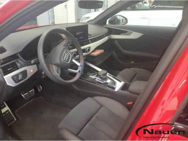 A4 Avant 35 TFSI S-line *mtl. 299,- 3,99%*