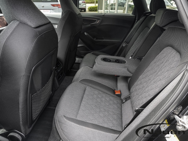 A5 Avant S-tronic +AHK+TECH PLUS+1xS-LINE+MATRIX+