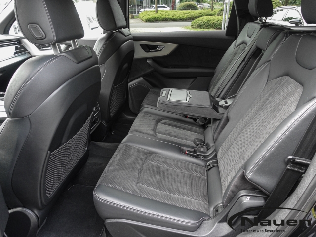 Q7 55 TFSI e quattro *mtl. 449,- 4,99%*