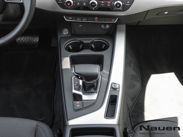 A4 Avant 40 TDI S-line *mtl. 349,- 4,99%*