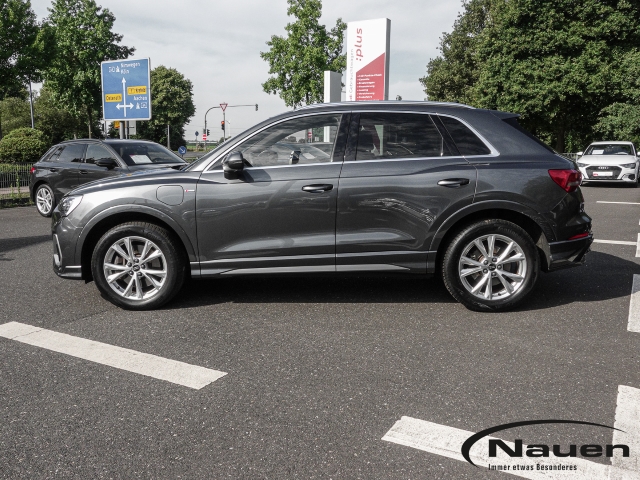Q3 45 TFSIe 2x S-line AHK, ACC, Rückfahrkamera