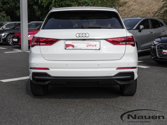 Q3 TFSIe S-line 45 TFSIe *NAVI*KAMERA*VC*OPTIK*