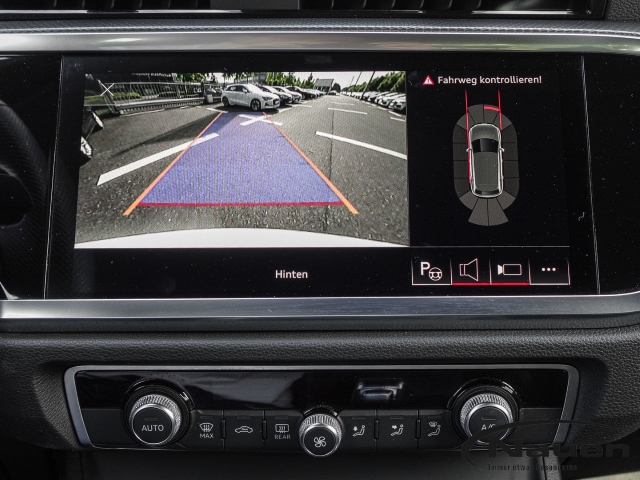 Q3 TFSIe S-line 45 TFSIe *NAVI*KAMERA*VC*OPTIK*