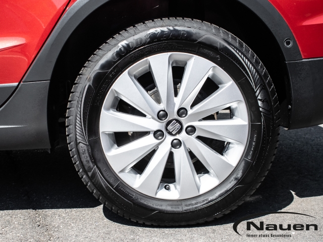 Arona 1.6 TDI Xcellence *AHK*Std.Hzg.*ACC*NAVI*