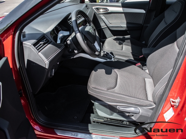 Arona 1.6 TDI Xcellence *AHK*Std.Hzg.*ACC*NAVI*