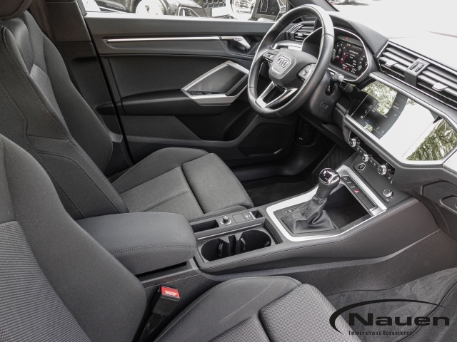 Q3 Sportback 40 TDI q *TEMPOMAT*INTERFACE*OPTIK*