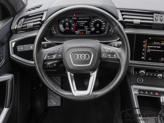 Q3 Sportback 40 TDI q *TEMPOMAT*INTERFACE*OPTIK*