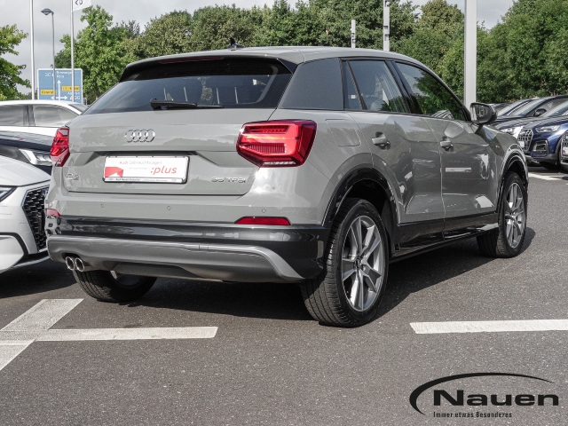 Q2 35 TFSI S-Line *NAVI*LED*PDC*SHZ