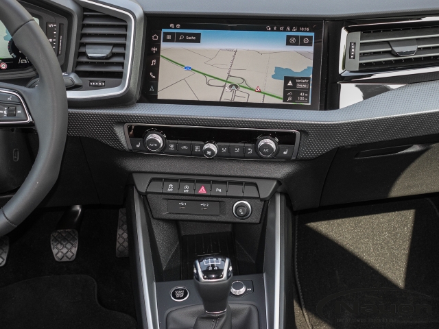 A1 Sportback 1.0 25 TFSI S-line *NAVI*LED*PDC*SHZ