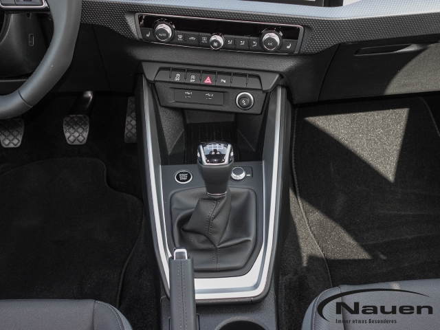A1 Sportback 1.0 25 TFSI S-line *NAVI*LED*PDC*SHZ
