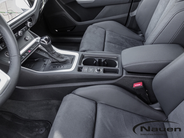 Q3 35 TFSI S tronic *AHK*KAMERA*SONOS*ACC*