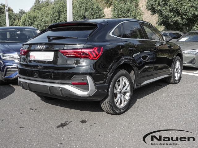 Q3 Sportback 45 TFSIe S-line *ACC*NAVI*KAMERA*LED