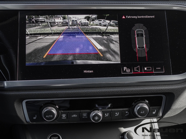 Q3 Sportback 45 TFSIe S-line *ACC*NAVI*KAMERA*LED