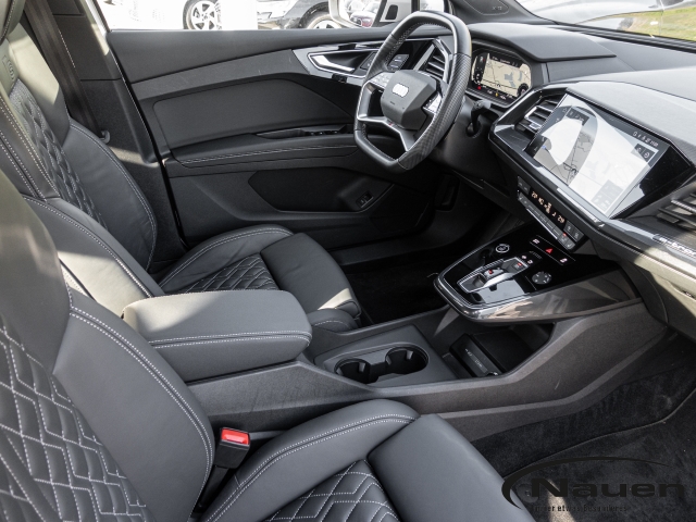 Q4 e-tron Sportback 50 q S-Line *PANO*ACC*KAMERA*MATRIX*RAUTE*