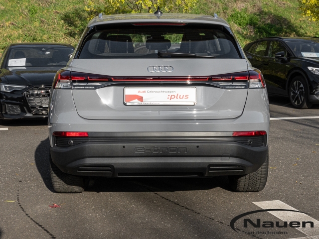 Q4 e-tron 35 ACC*ALLWETTER*INTERFACE*KAMERA*SHZ*