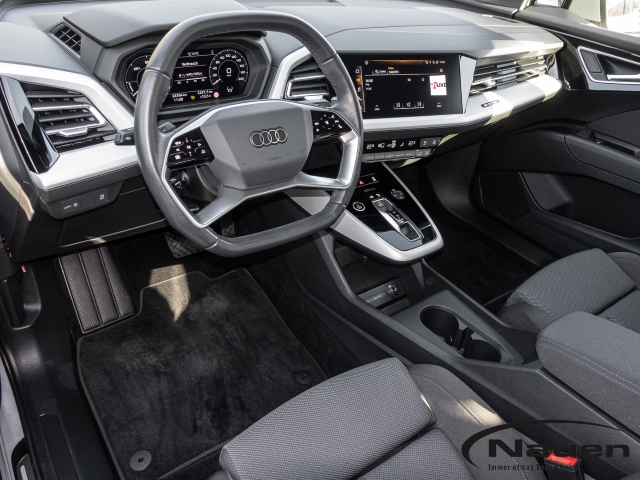 Q4 e-tron 35 ACC*ALLWETTER*INTERFACE*KAMERA*SHZ*