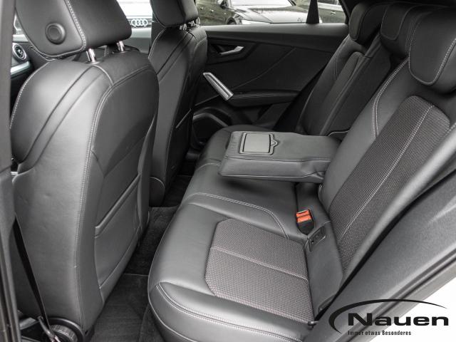 SQ2 quattro S-tronic *ACC*MATRIX*NAVI*KAMERA*SHZ*