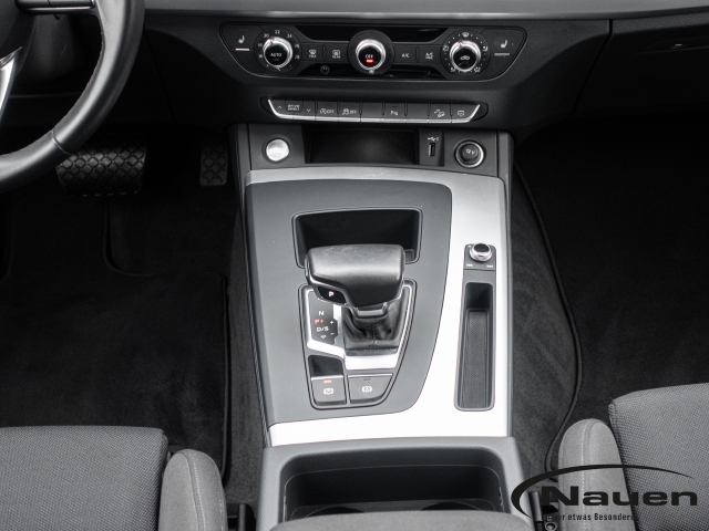 Q5 45 TFSI quattro S-line *NAVI*KAMERA*VC*LED*