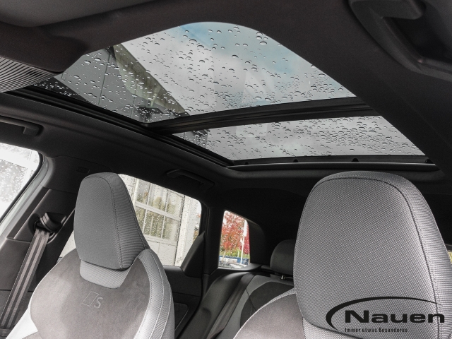 Q3 SUV e-hybrid 200 kW S line *TechPro*