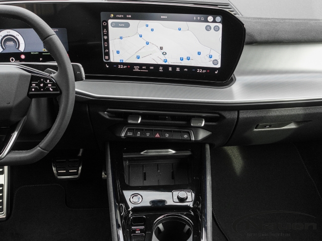 Q3 SUV e-hybrid 200 kW S line *TechPro*