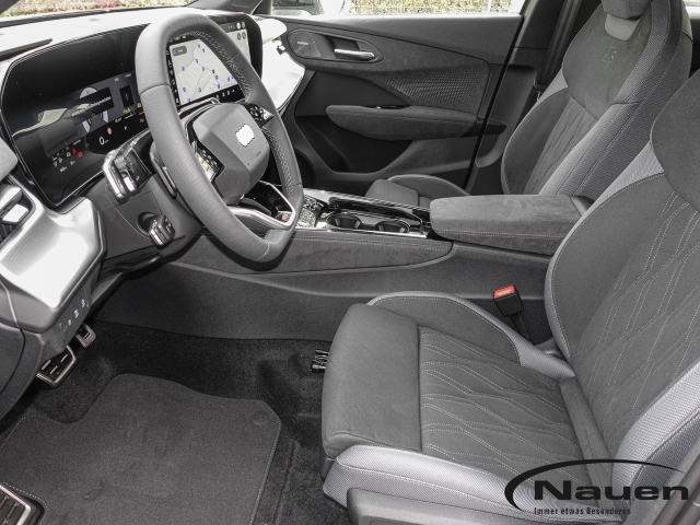 Q3 SUV e-hybrid 200 kW S line *TechPro*