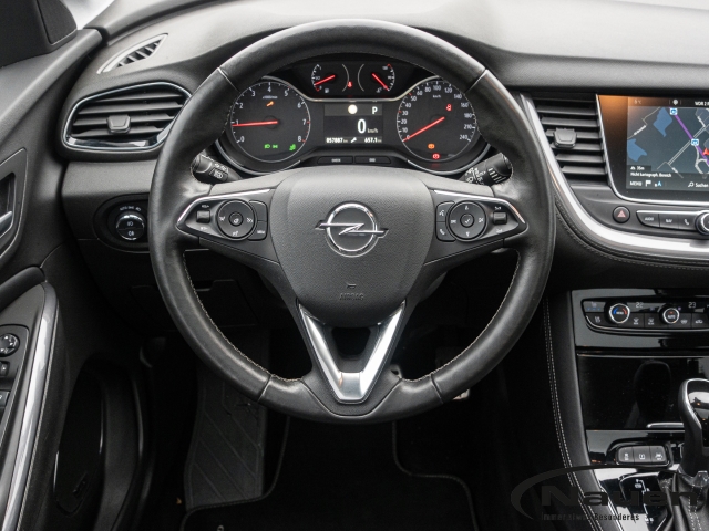 Grandland X Ultimate AT *PANO*ALLWETTER*DENON*LED