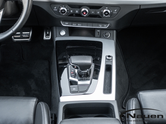 Q5 45 TFSI q edition one S-Line *MATRIX*OPTIK*NAVI*20 LM*