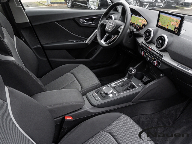 Q2 35 TDI S-tronic *ACC*MATRX*KAMERA*NAVI*SPORTSITZE*