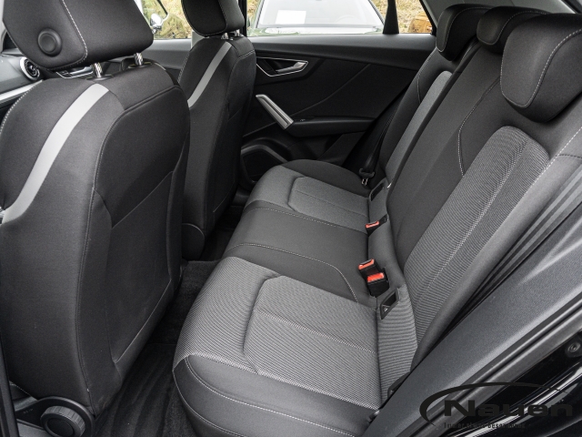 Q2 35 TDI S-tronic *ACC*MATRX*KAMERA*NAVI*SPORTSITZE*